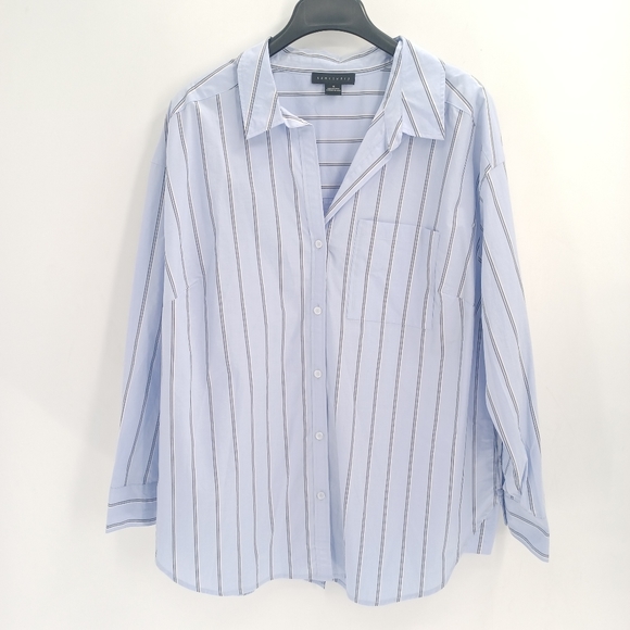 Sanctuary Slit Back Tunic Blouse in Angel Blue Stripe - Picture 2 of 7